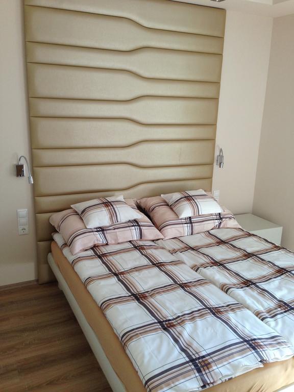 Villa Park Apartman Balatonfüred Δωμάτιο φωτογραφία